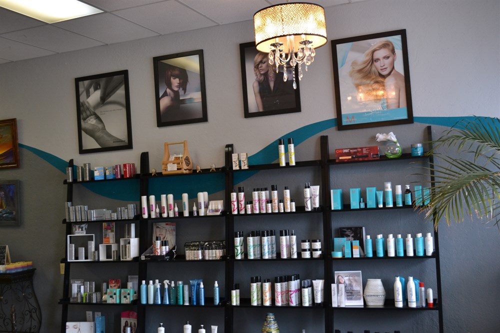 background photo for Neilmarie Salon